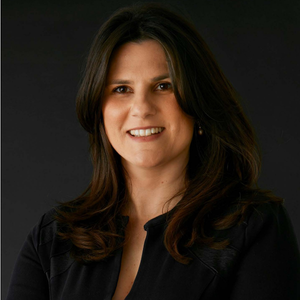 Dr Anna Kiaos